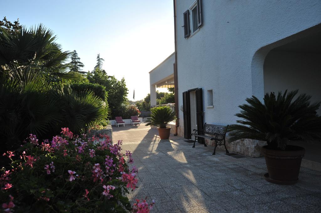 B&B Valle D'Itria มาร์ตินาฟรังกา ภายนอก รูปภาพ